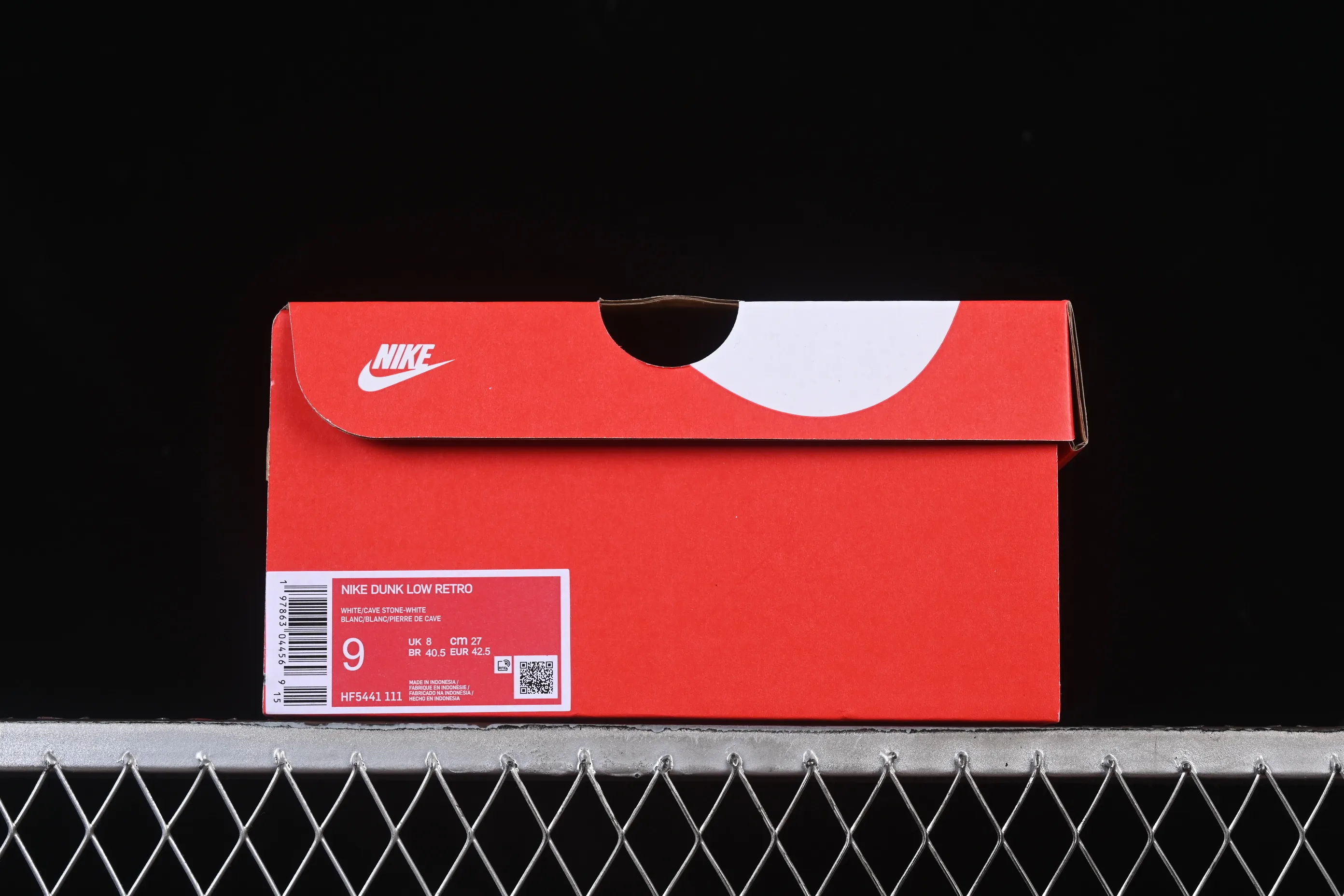 All Categories Nk SB Dunk Series Nk SB Dunk Low High-end Customized Low-top Shoes Nike SB Dunk Low "Just Do It" Straps Anniversary High-end Customized Low-top Casual Shoes HF5441-111